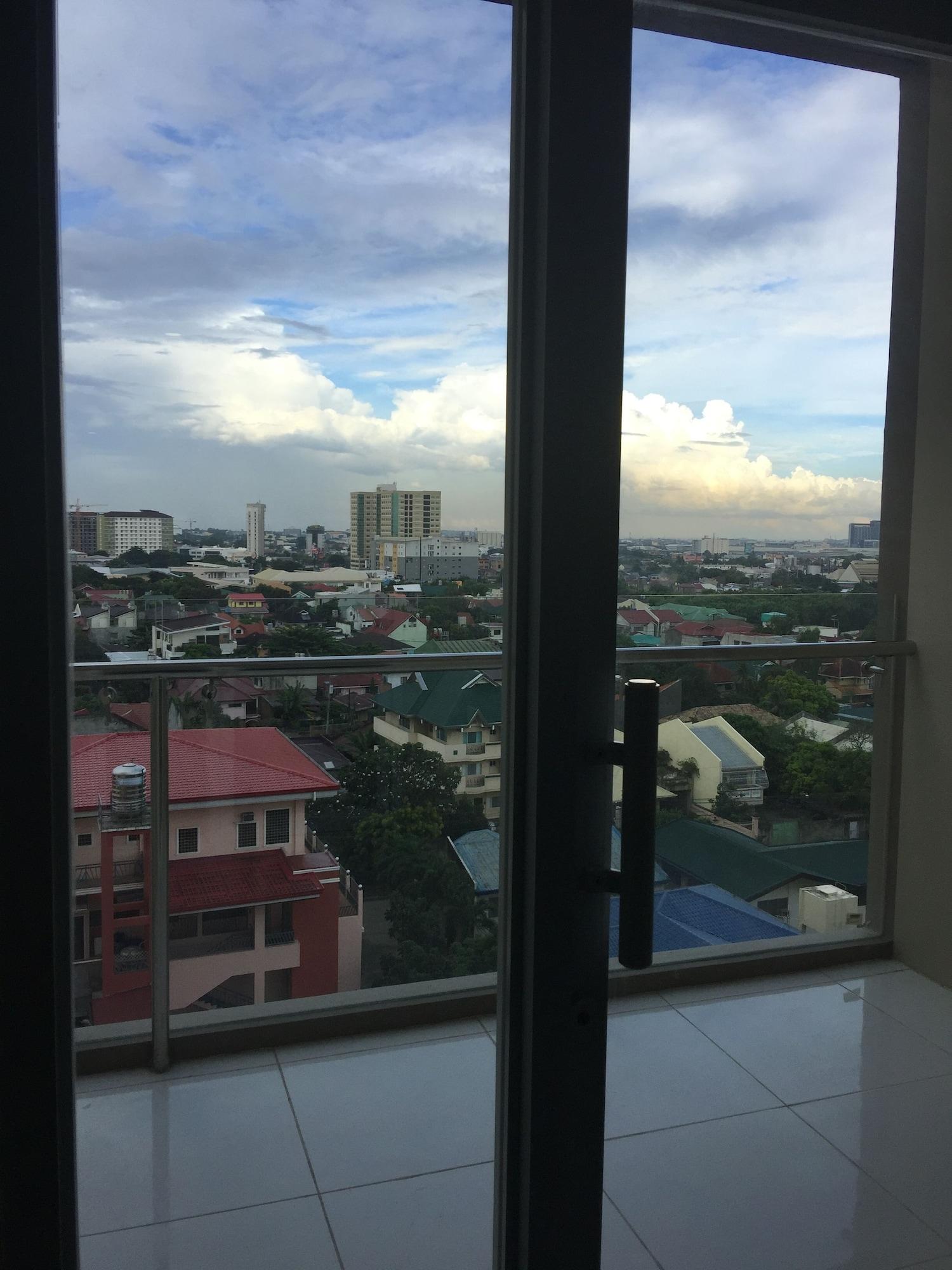 Mezzo Hotel Cebu Stadt Exterior foto