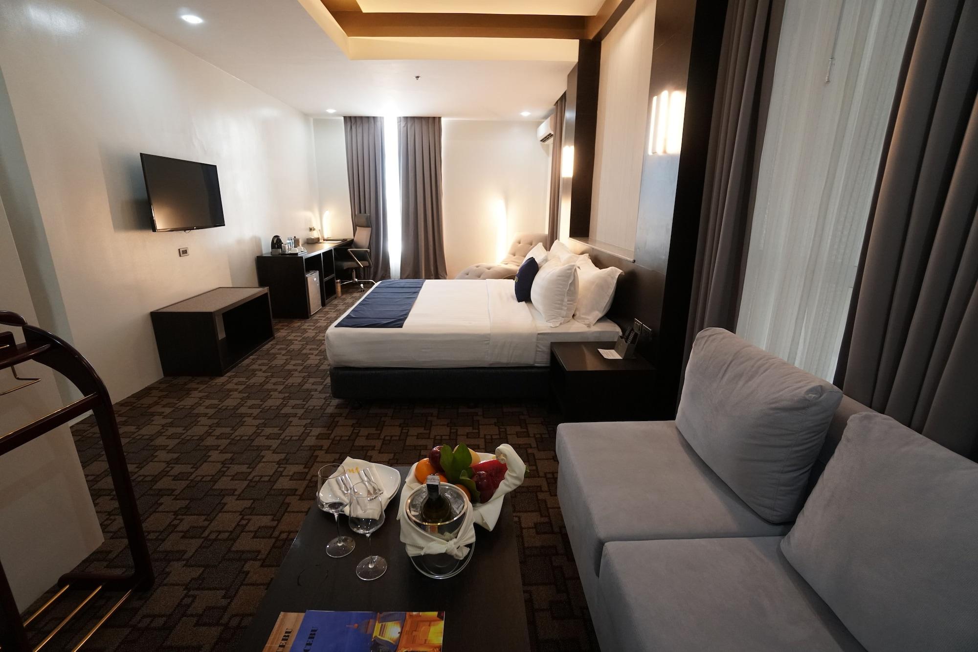 Mezzo Hotel Cebu Stadt Exterior foto